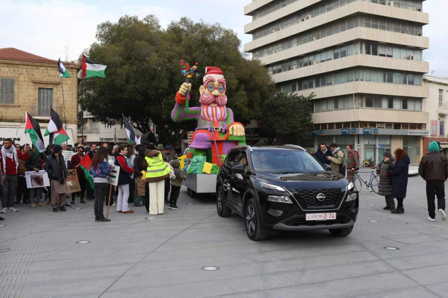 Carnival King At Nicosia Pro Palestine Protest. February 22. Mattpress George Christophorou