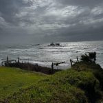 Strong winds drag two vessels off Pentakomo worksite (photos)