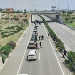 Farmers block highway, Larnaca port over foot-and-mouth cullings (photos+videos)