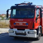 Fire in Trachoni Limassol burns dry grass as emergency crews respond